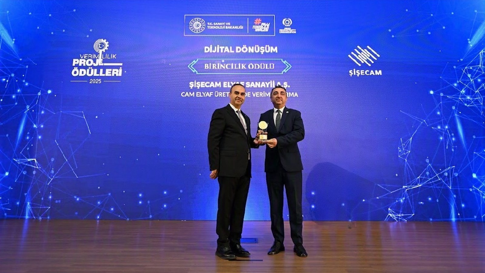 Şişecam dijital dönüşüm projesiyle kategori birincisi oldu