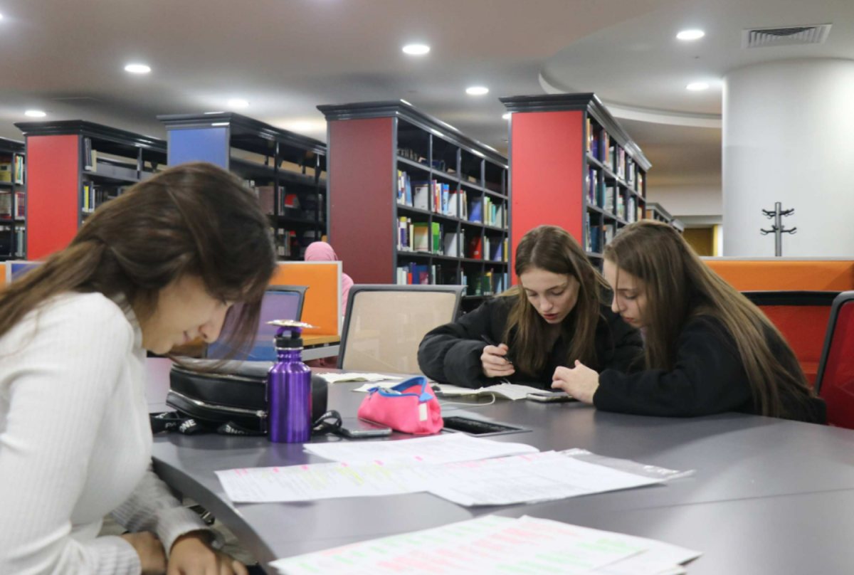 Üsküdar Üniversitesi sekiz programda 3+1 modeline geçiyor