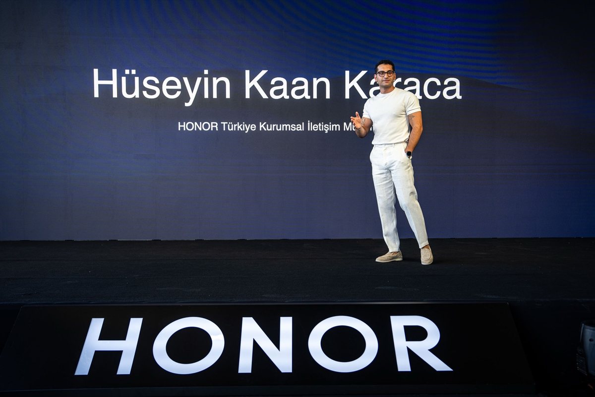 HONOR Magic V6'yı Türkiye'de satışa sundu