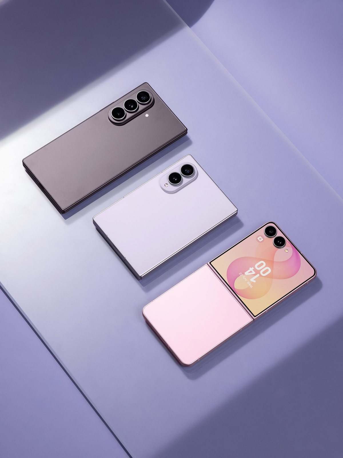 Samsung katlanabilir telefonlarını Türkiye'de satışa sunacağını açıkladı