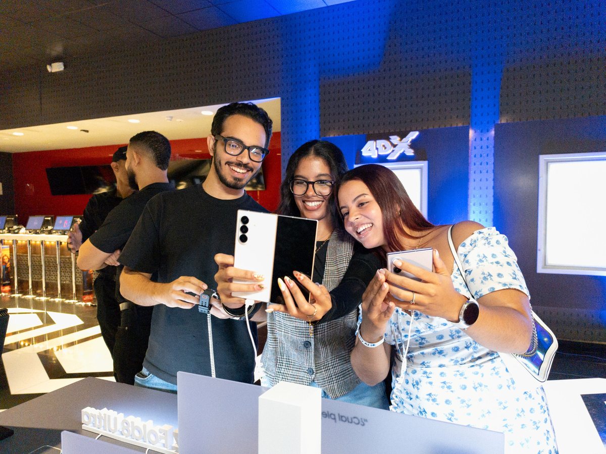 Samsung katlanabilir telefonlarını Türkiye'de satışa sunacağını açıkladı