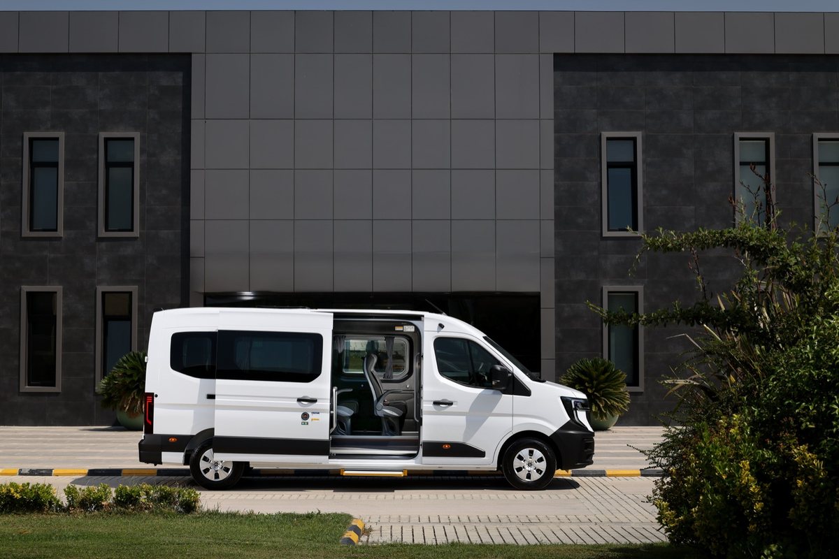 Renault Master ürün gamını iki seçenekle genişletti