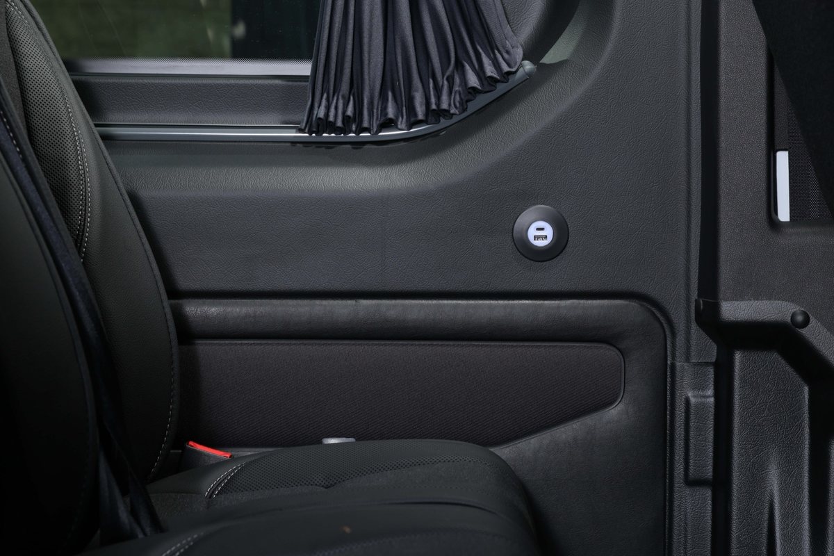 Renault Master ürün gamını iki seçenekle genişletti