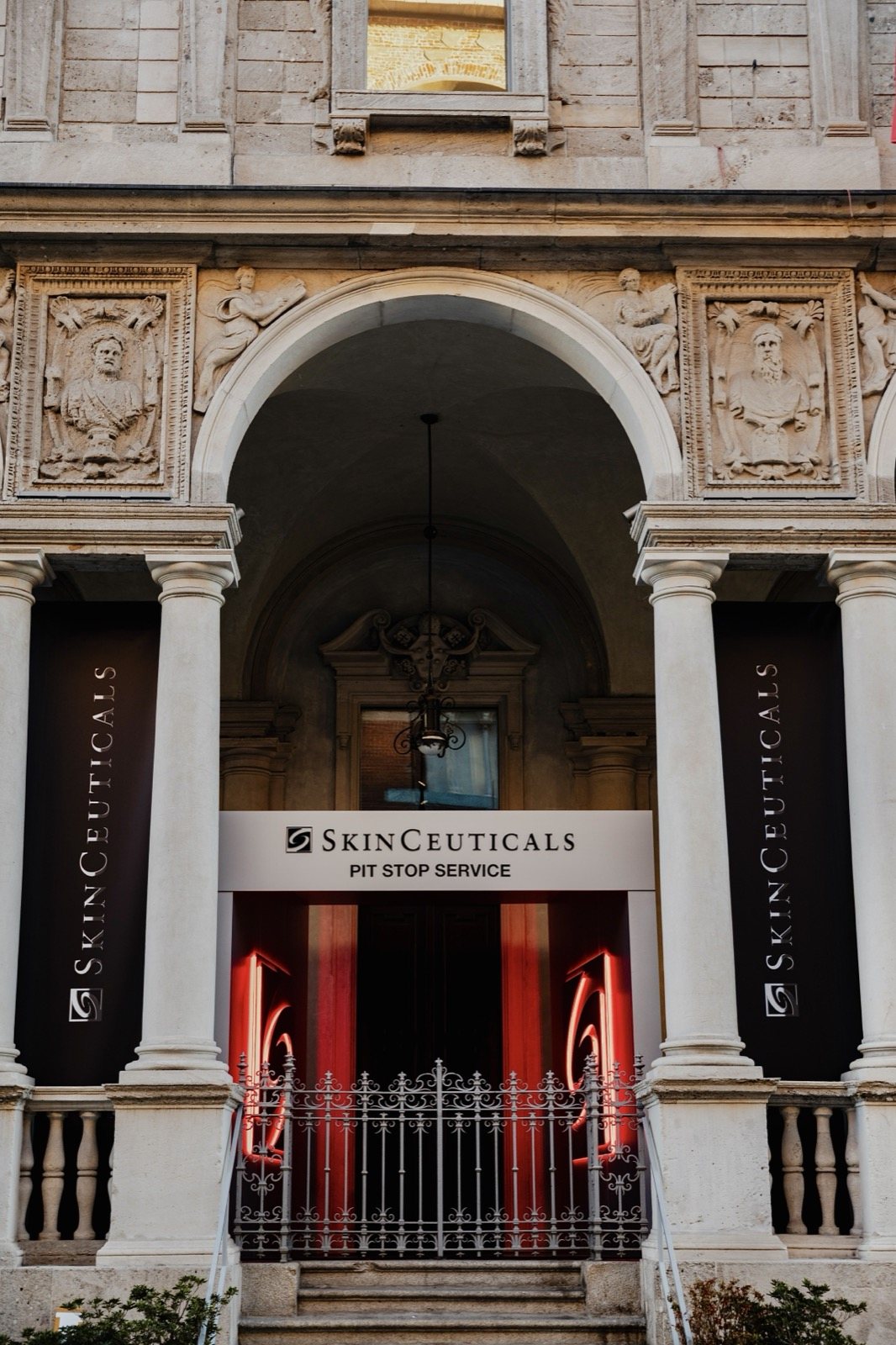 SkinCeuticals, Scuderia Ferrari HP'nin cilt bakımı ortağı oldu