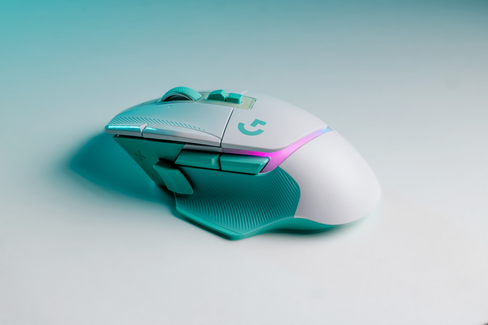 Logitech G, G PLAY 2026 etkinliğinde 15 yeni ürün tanıttı