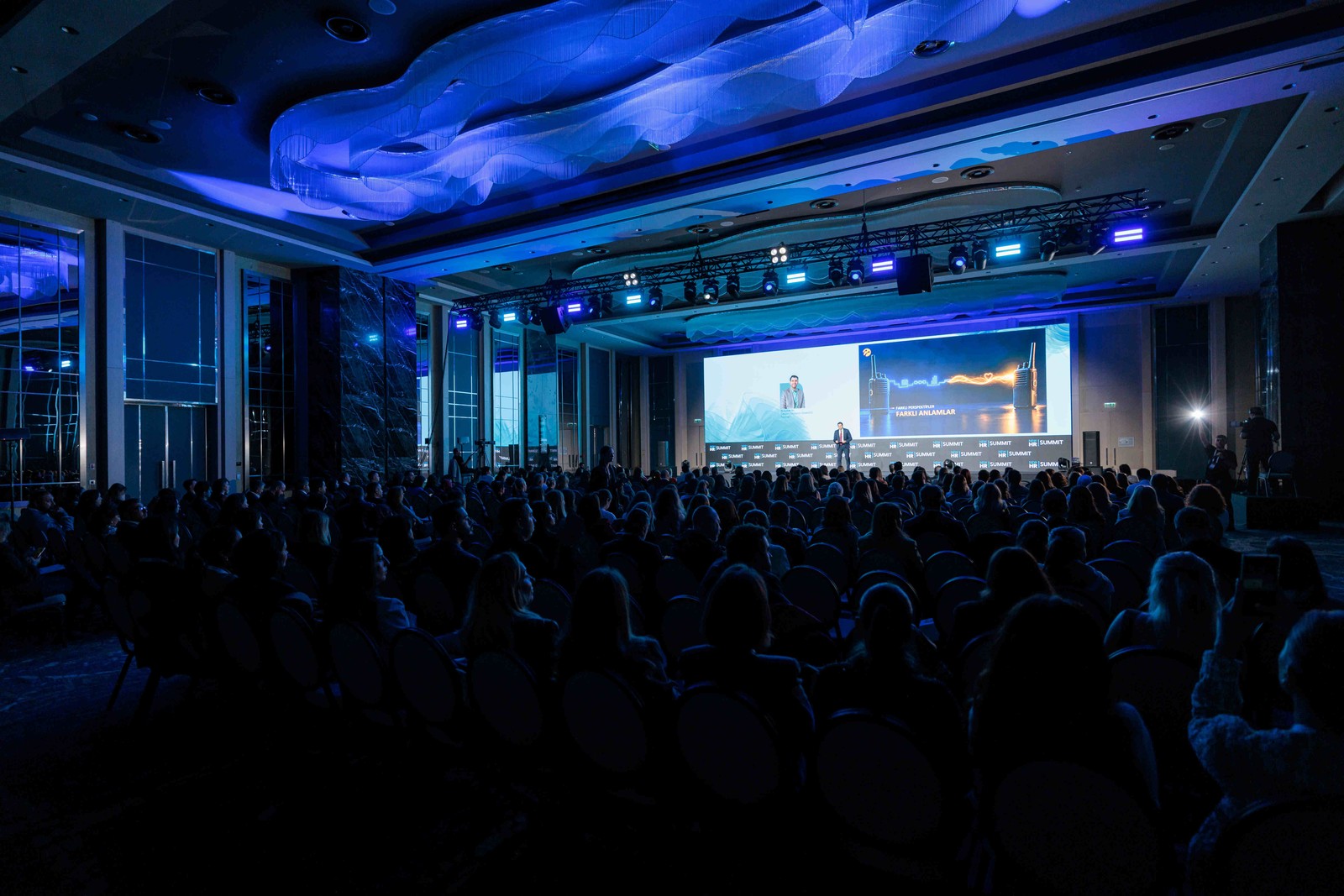New HR Summit 2026’da yapay zekânın İK süreçlerine etkisi ele alındı