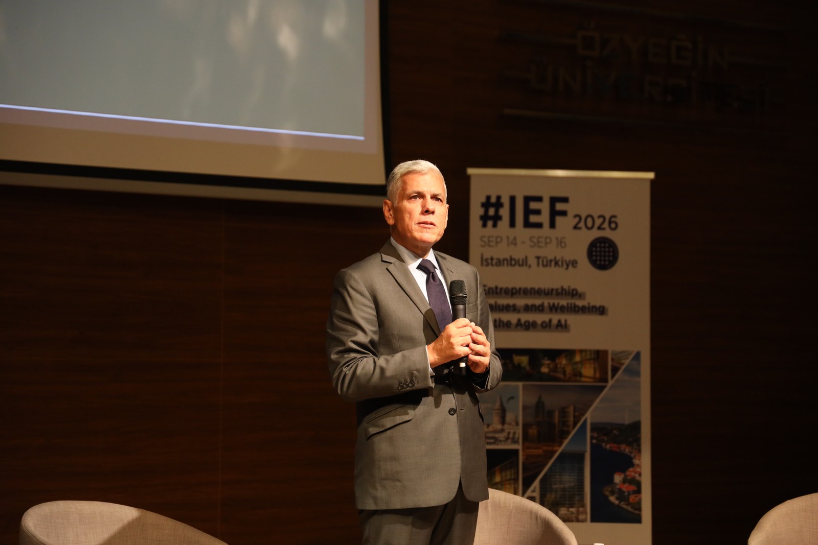 Uluslararası Girişimcilik Forumu İstanbul’da yapay zekâyı ele aldı
