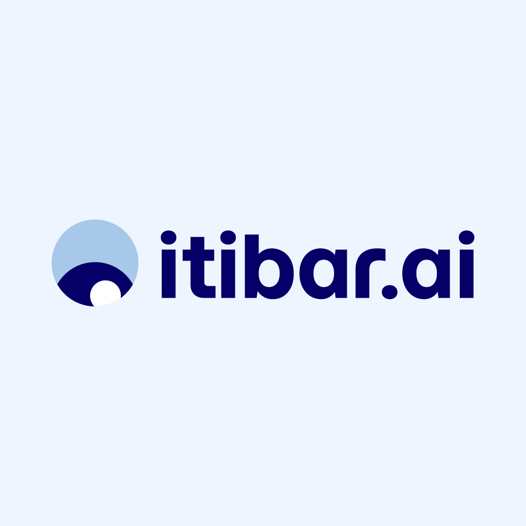 Açık mavi zemin üzerinde lacivert itibar.ai logosu ve dairesel amblemi