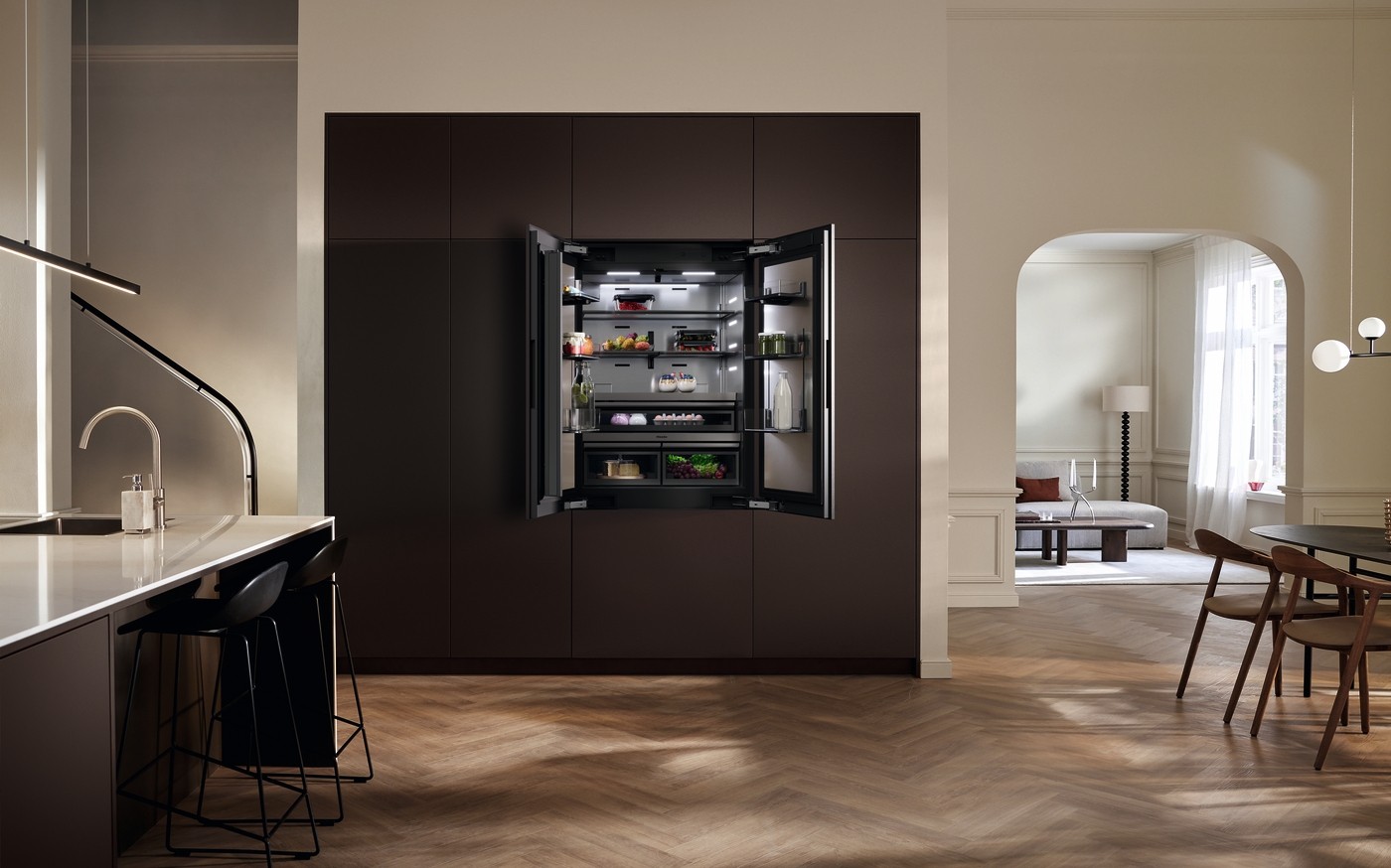 Miele, FoodView kameralı yeni MasterCool buzdolabı serisini sundu
