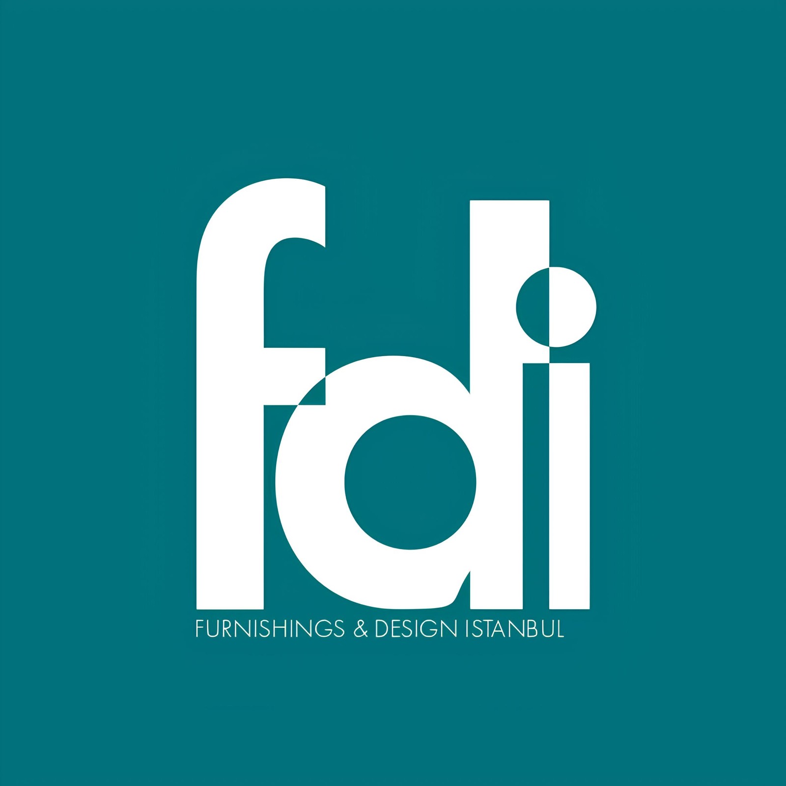Petrol mavisi zemin üzerinde beyaz FDI Furnishings & Design Istanbul logosu