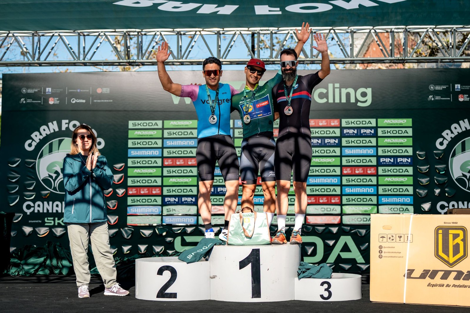 ŠKODA Çanakkale Gran Fondo’da 13 ülkeden 924 bisikletçi pedal çevirdi