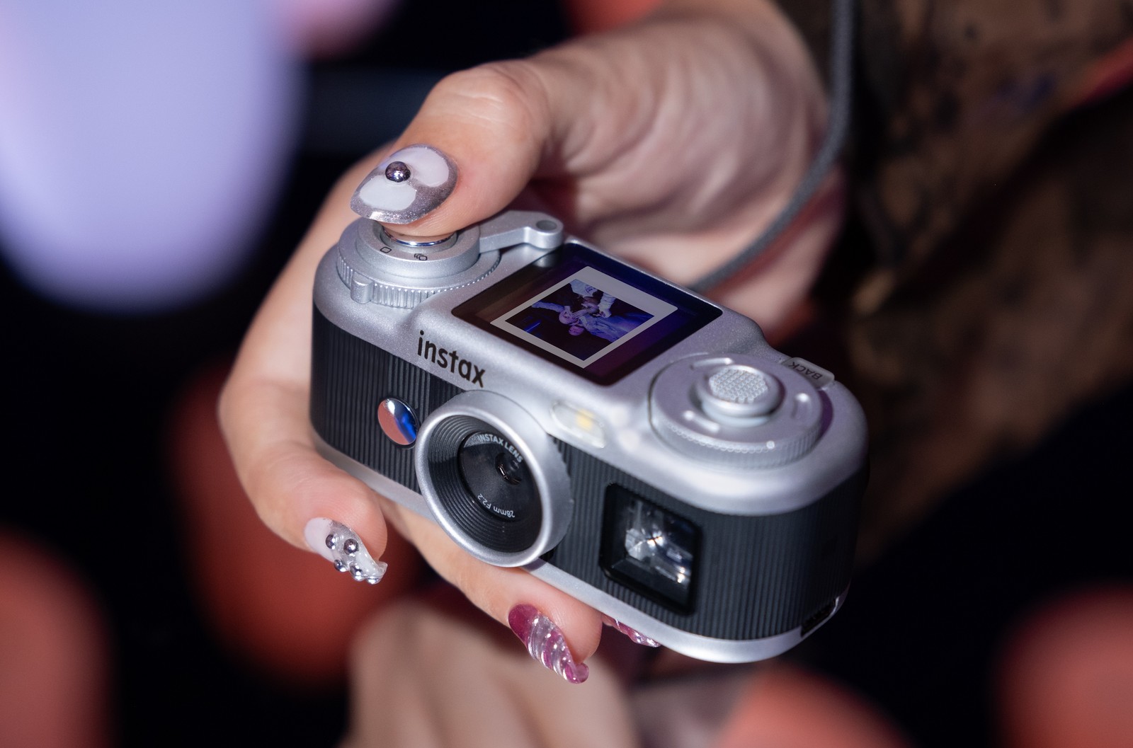 Fujifilm, LCD ekranlı dijital kamerası instax Pal 2'yi tanıttı