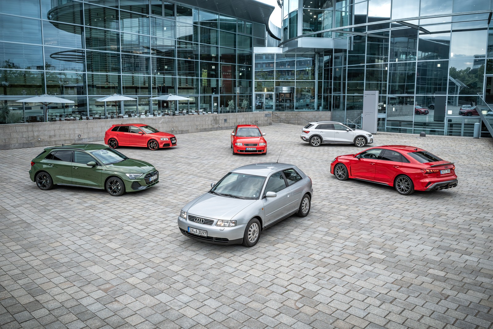 Audi A3 30 yaşında: dört nesilde altı milyonu aşan üretim